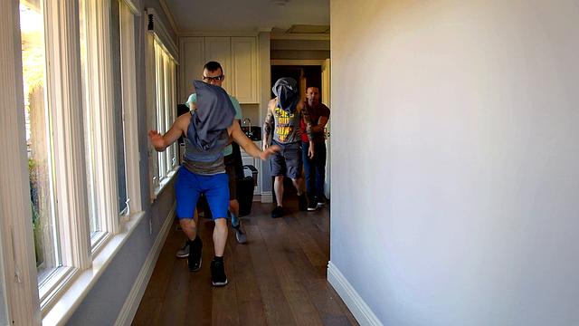 Дакота Пэйн строит из себя качка, но Тревор Ридж быстро ставит всё на места