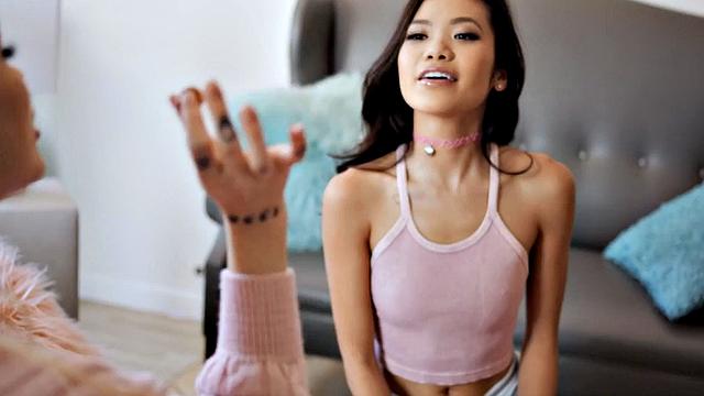 Asian 21Yo Enjoys Food Fetish Sex With Gf On Bes