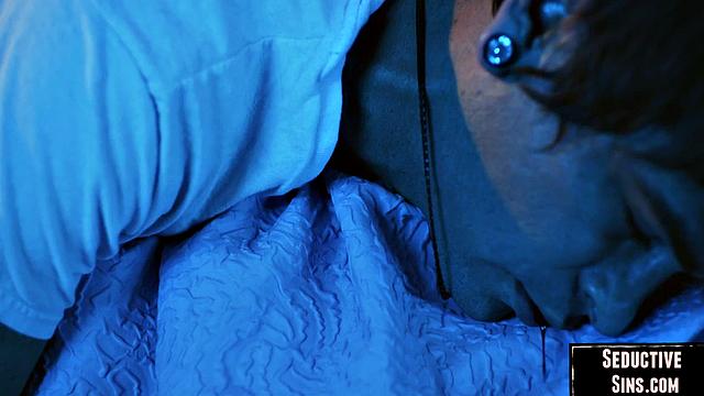 Cutie babe cockriding her lover