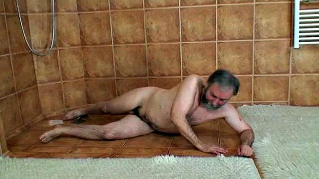 Teen by gramps in dirty hardcore scene