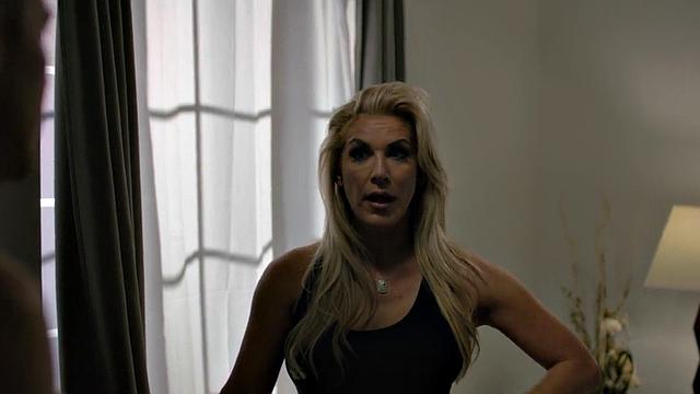 MILF stepmother drilled by big dick in wet pussy