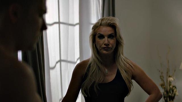 MILF stepmother drilled by big dick in wet pussy