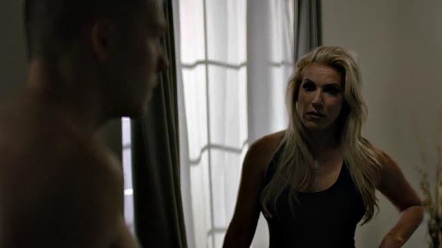 MILF stepmother drilled by big dick in wet pussy