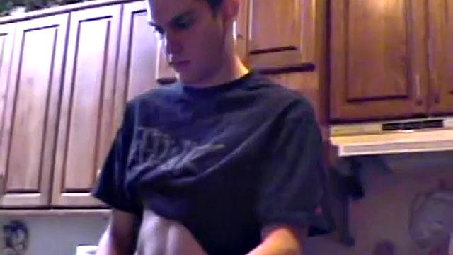 Amateur Ric Beating Meat