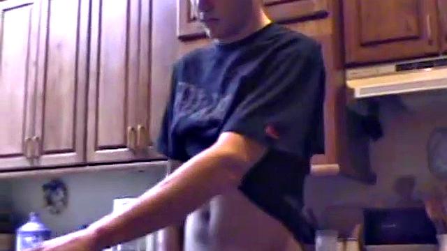 Amateur Ric Beating Meat