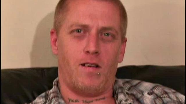 сосед бо: раздевается быстрее, чем рассказывает о бывшей