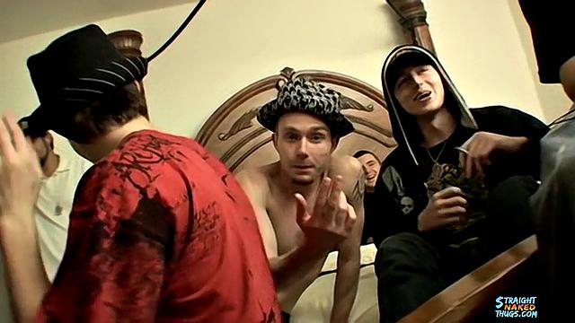 White guy from NYC takes a hard load from a straight thug