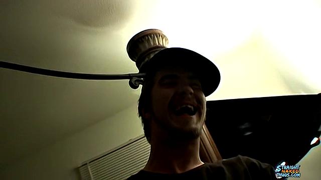 White guy from NYC takes a hard load from a straight thug