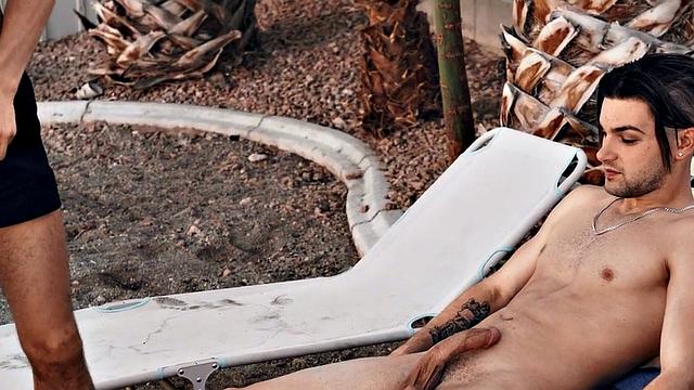 Deepthroatimg twink banged outdoors till cumshot