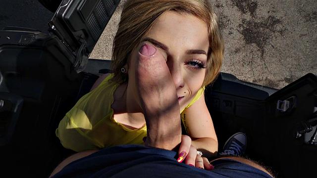 Caught red-handed! Roxy's tight pussy gets fingered & face-sitting in reverse cowgirl pose