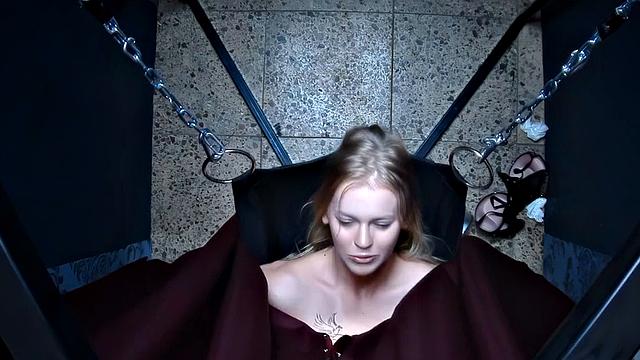 4 on 1 - Anonymous Party