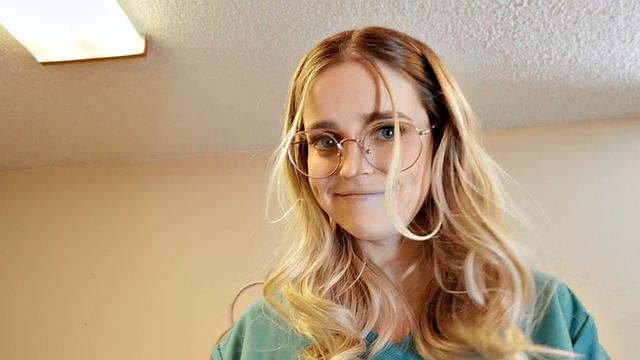 Nympho dentist riding cock anally