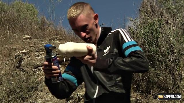 Chris Takes A Chav Cum Load - Chris Jansen &amp;amp;amp; Ashton Bradley