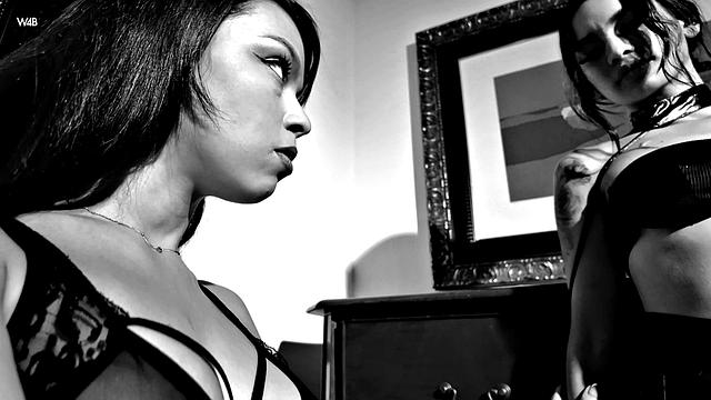 Dulce, Sky Moon: Girls Black