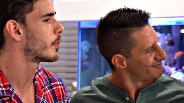 unwrapping the christmas present