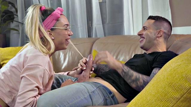 Watch this big dick guy fuck his teeny pussy on the couch after deepthroating and kissing her on the way