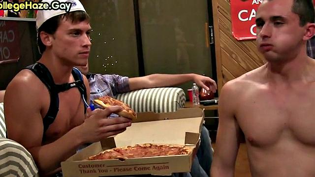 College boy banged in his asshole for fraternity