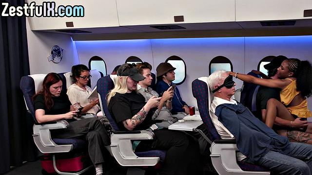 Big ass horny ebony cock bouncing