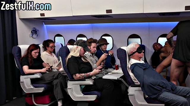 Big ass horny ebony cock bouncing