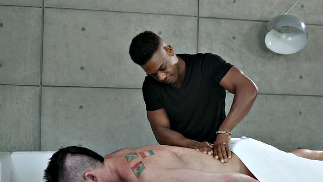 BBC nympho drilled by white guy in anal