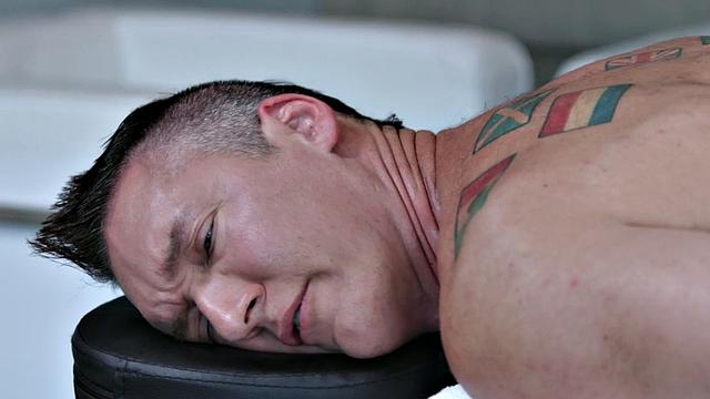 BBC nympho drilled by white guy in anal