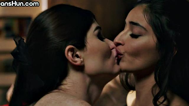 Busty TS hunny assrimmed and fingered by stunning bae