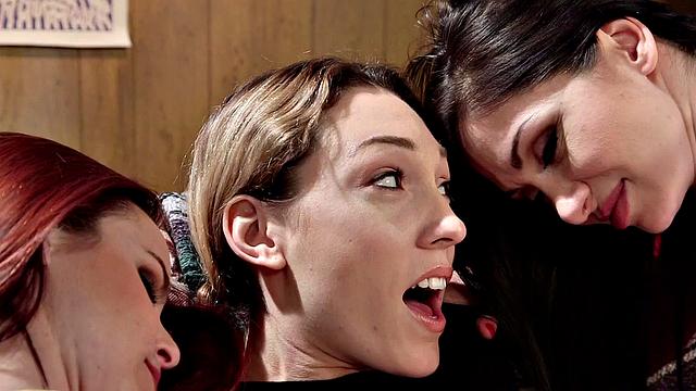 Lez whipped sub sucks in BDSM threesome