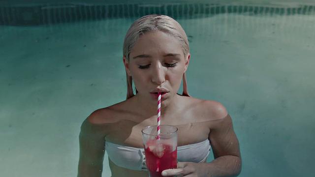 Blonde babes grind on each other's wet pussies in outdoor encounter