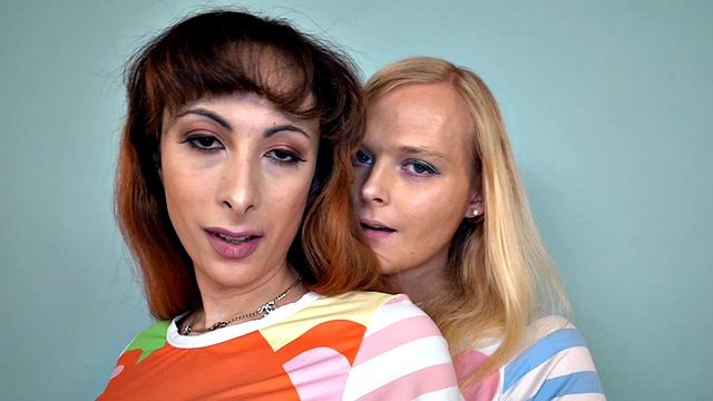 Aubrey Leigh & Sofia Bun