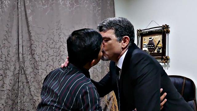 Romantic dinner with DILF and Asian twunk