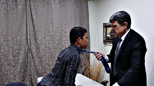 Romantic dinner with DILF and Asian twunk