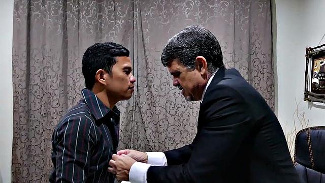 Romantic dinner with DILF and Asian twunk