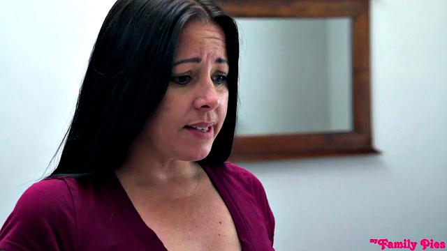 Caught With Step Sister - S10:E4