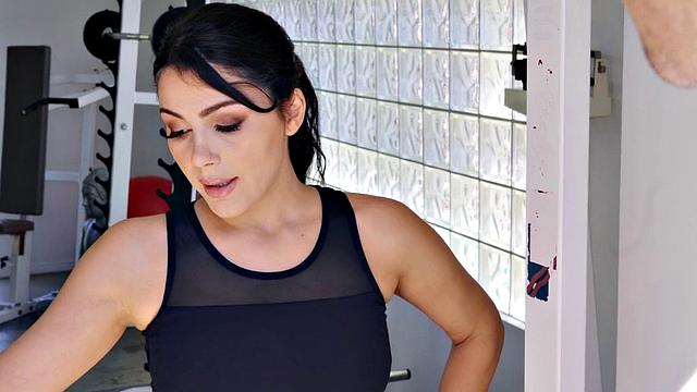 Tattooed gym babe gets her ass drilled hard from behind after a steamy fuck session