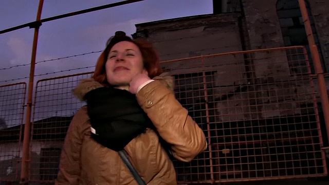 Watch this trimmed, eager redhead flash her tits for cash and get fucked outdoors