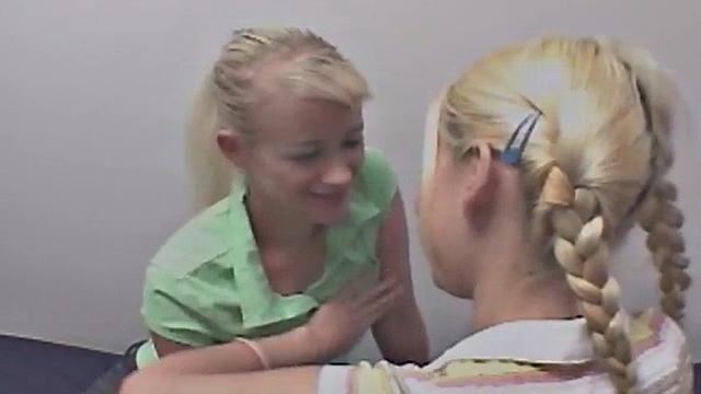 Gorgeous blonde twins licking out pussy