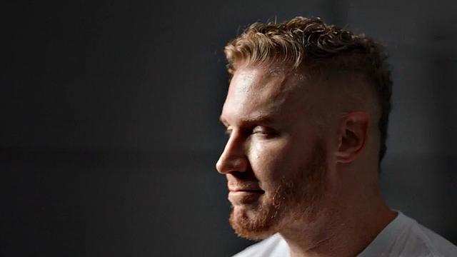 Gym ginger hunk wanking his cock until cumshot