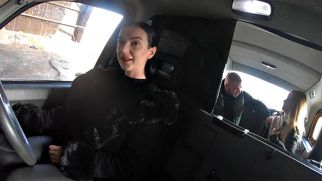 Big booty upskirt babe riding cab driver's cock in car