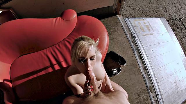 росселла висконти устраивает шоу в грузовике, эрик эверхард еле поспевает