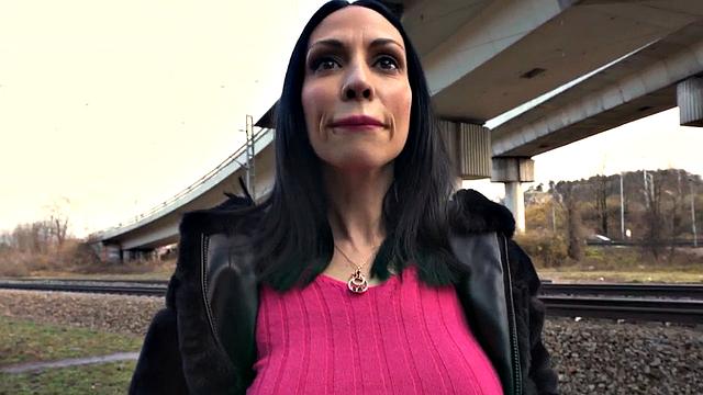 Amateur big boobs MILF fucked in POV for cash