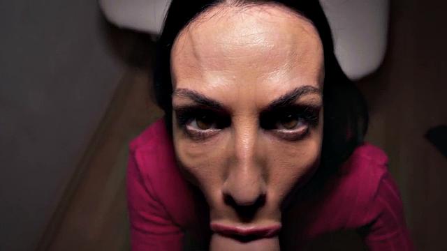 Amateur big boobs MILF fucked in POV for cash