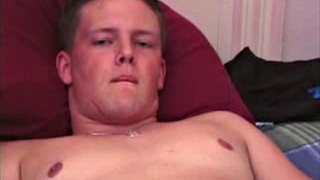 Law student can't resist stroking his cock for another man