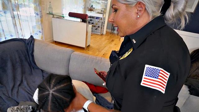 Officer stepmom gets IR pussypounded by stepson in doggystyle