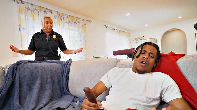 Officer stepmom gets IR pussypounded by stepson in doggystyle