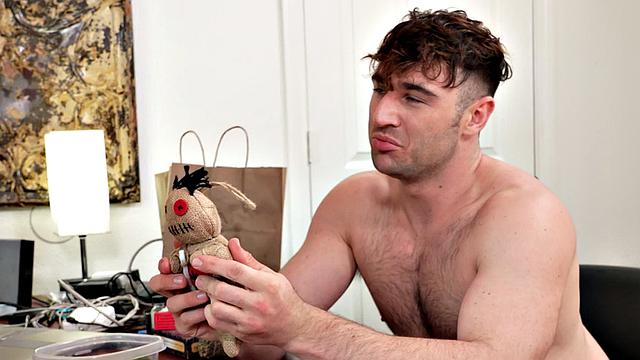 Musled Jock pounded in doggystyle by his BF on desk