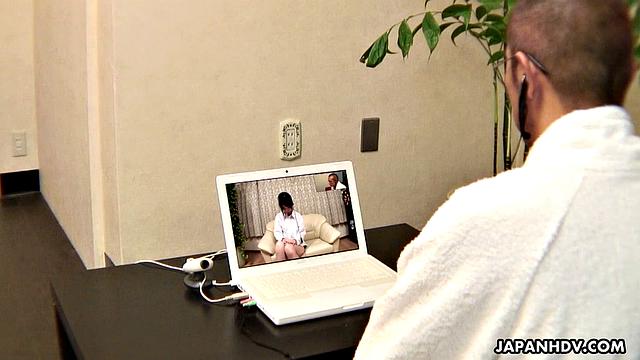 Ruri Shinohara dripping during cyber sex