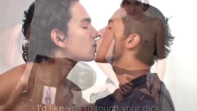 жаркие латинские любовники раздеваются и трахаются прямо в студии