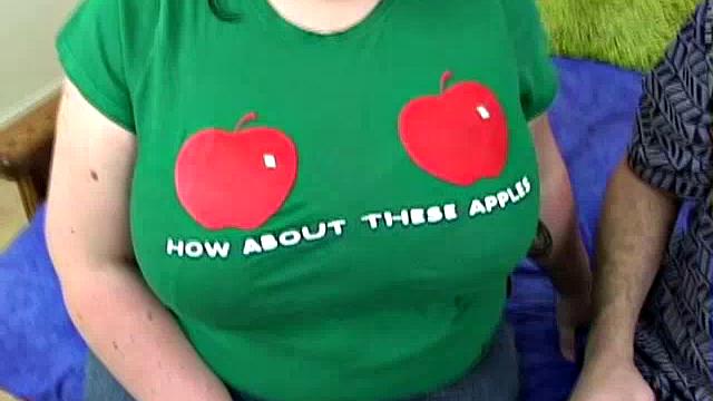 Busty BBW Glory Foxx Showing Her Goods