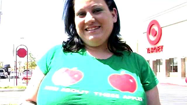 Busty BBW Glory Foxx Showing Her Goods