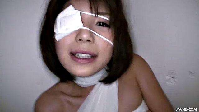 天然爆乳怪我ドルあずみん